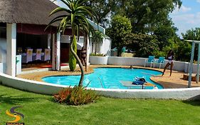 Simbasun Cottages